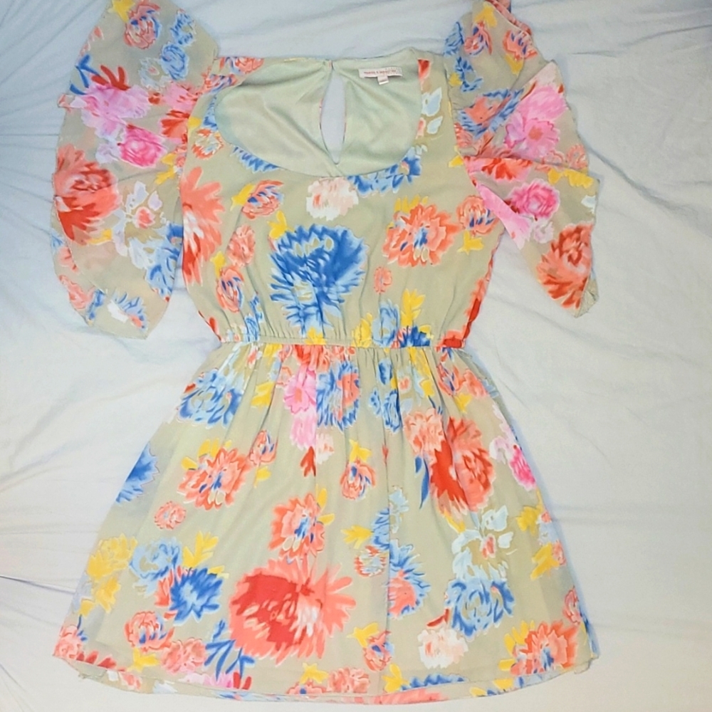 Margo & Sebastian Beige & Floral Mini Dress with Sleeves